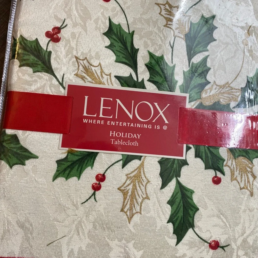 Lenox holiday damask